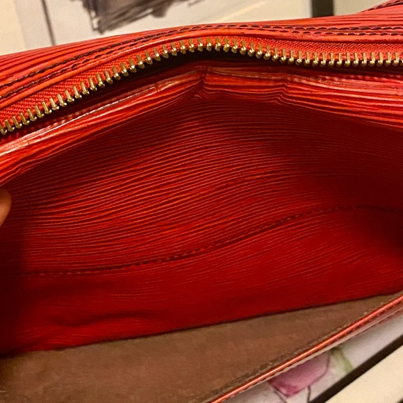 Louis Vuitton Trocadero - Picture 6 of 9